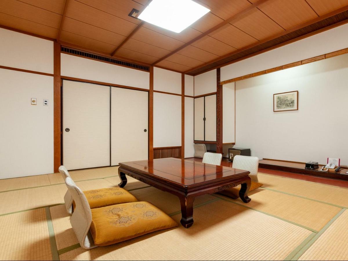 Kikuchi Grand Hotel Kültér fotó